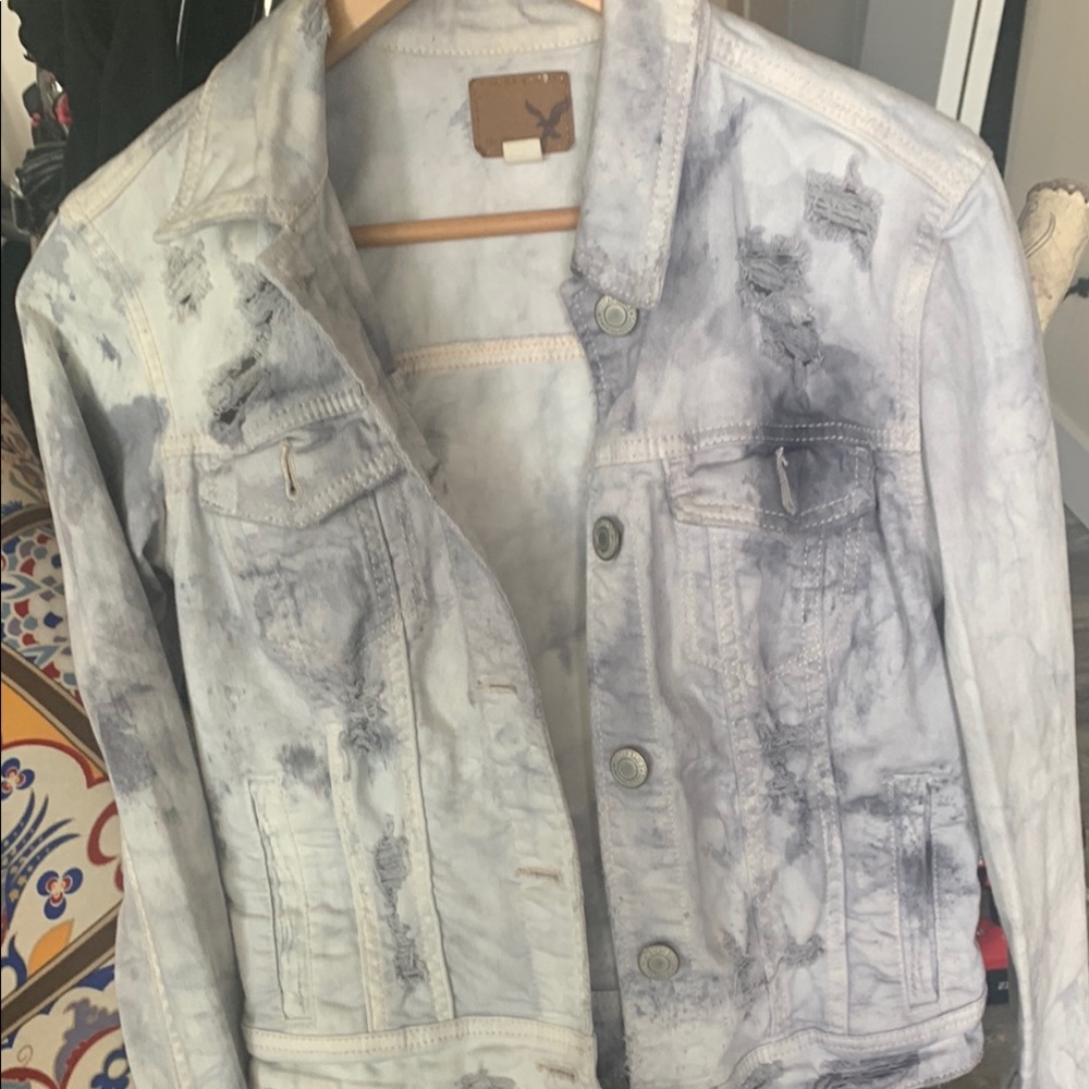 American Eagle Outfitters Gray Vintage Jean Jacket